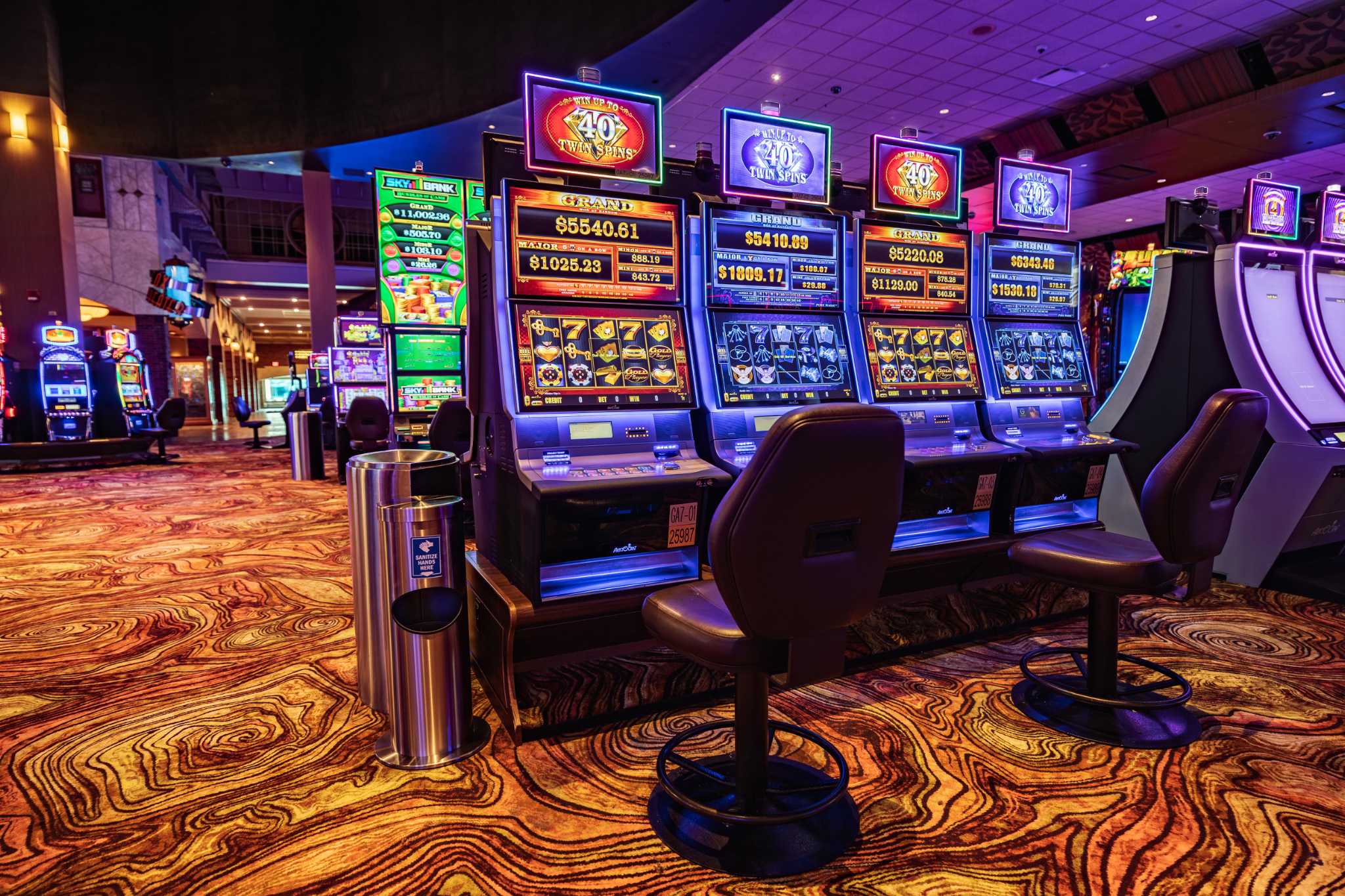 Renklerin Dansı: Slot Oyunlarında Estetik ve Strateji